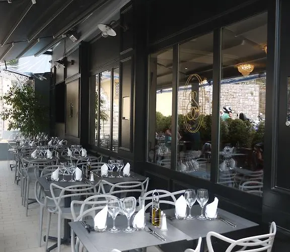 Restaurant Edmond's Hotell 2*
