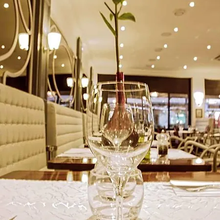 Boutique Edmond's Hotel 2*