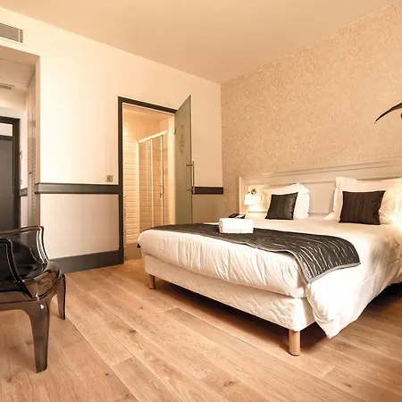 Boutique Hotel Edmond'S 2*